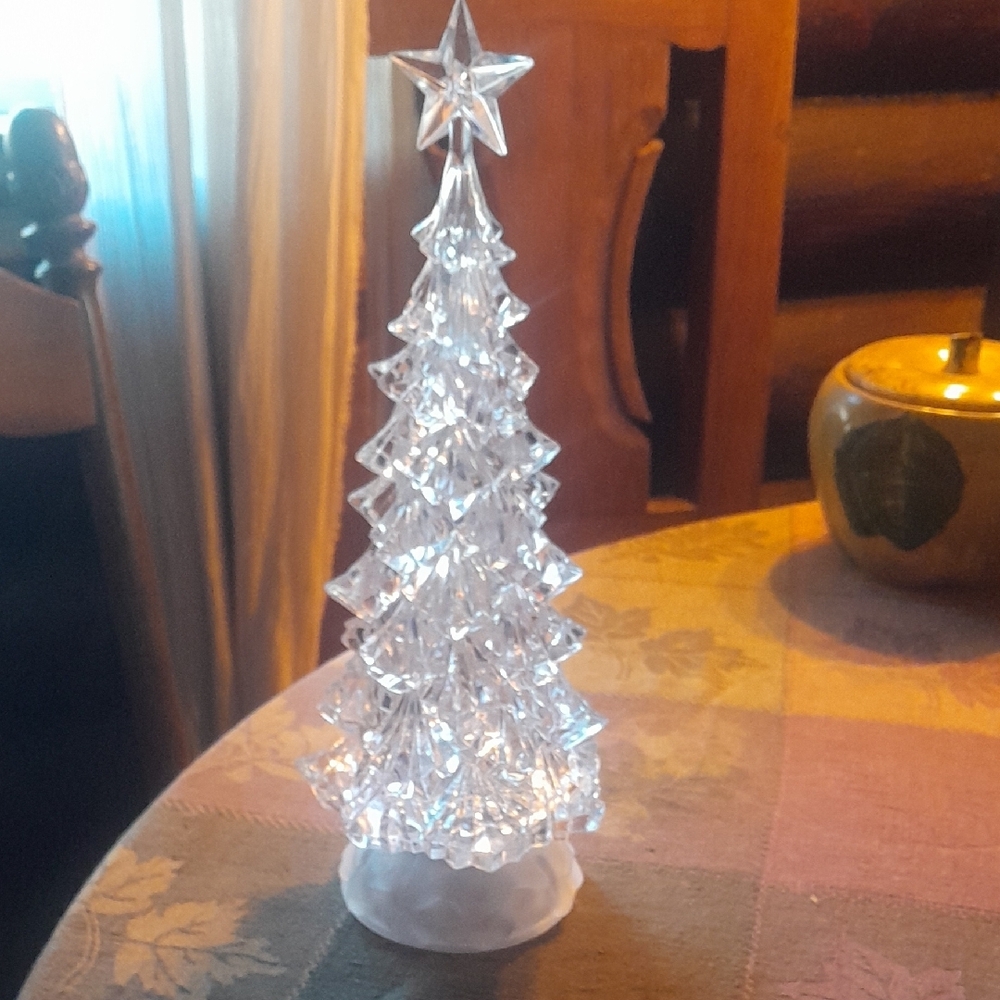 LED Light-Up Christmas Tree Decoration Set - Picture 7 of 7